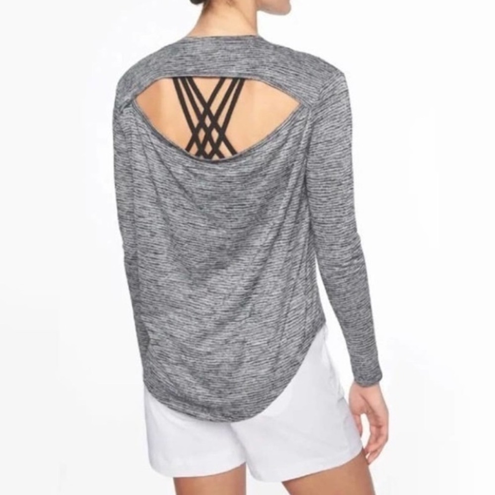 Athleta SMALL OVERSIZED Long Sleeve Top Lightweight Heather Gray‎ OPEN BACK